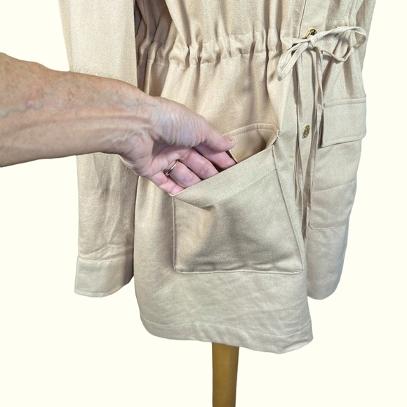 Anne Klein “Sand” Linen Blend Stylish Utility Style Jacket With Gold Trim L NWT - Picture 6 of 16